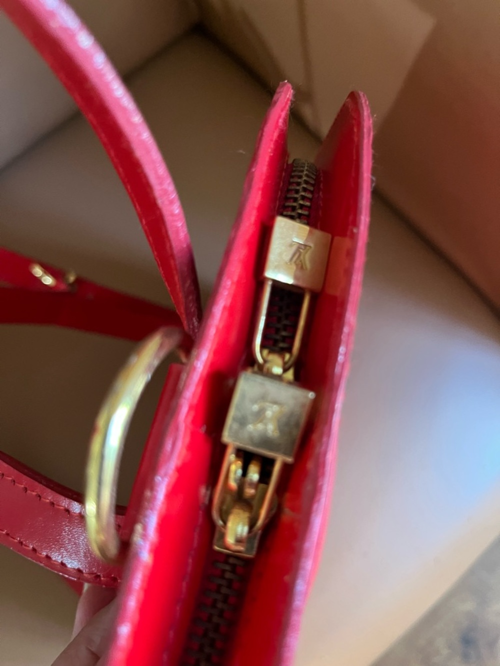 Louis Vuitton Vintage Ref Leather & Red Suede Women's Red Back pack Gold accents - Picture 10 of 10